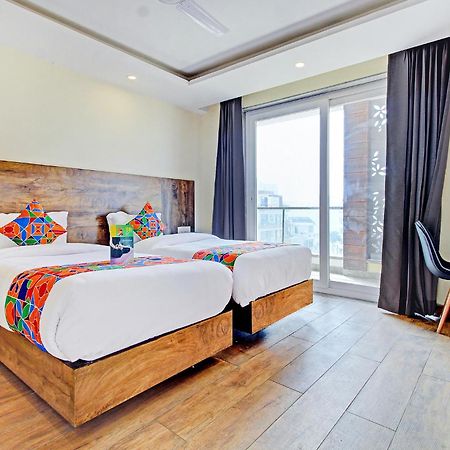 Fabhotel Soft Petals Gurgaon Bagian luar foto
