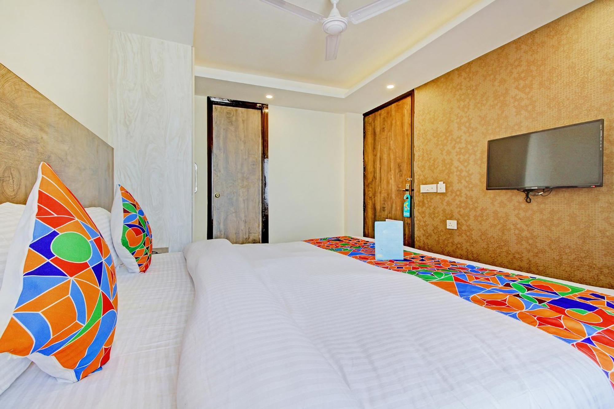 Fabhotel Soft Petals Gurgaon Bagian luar foto